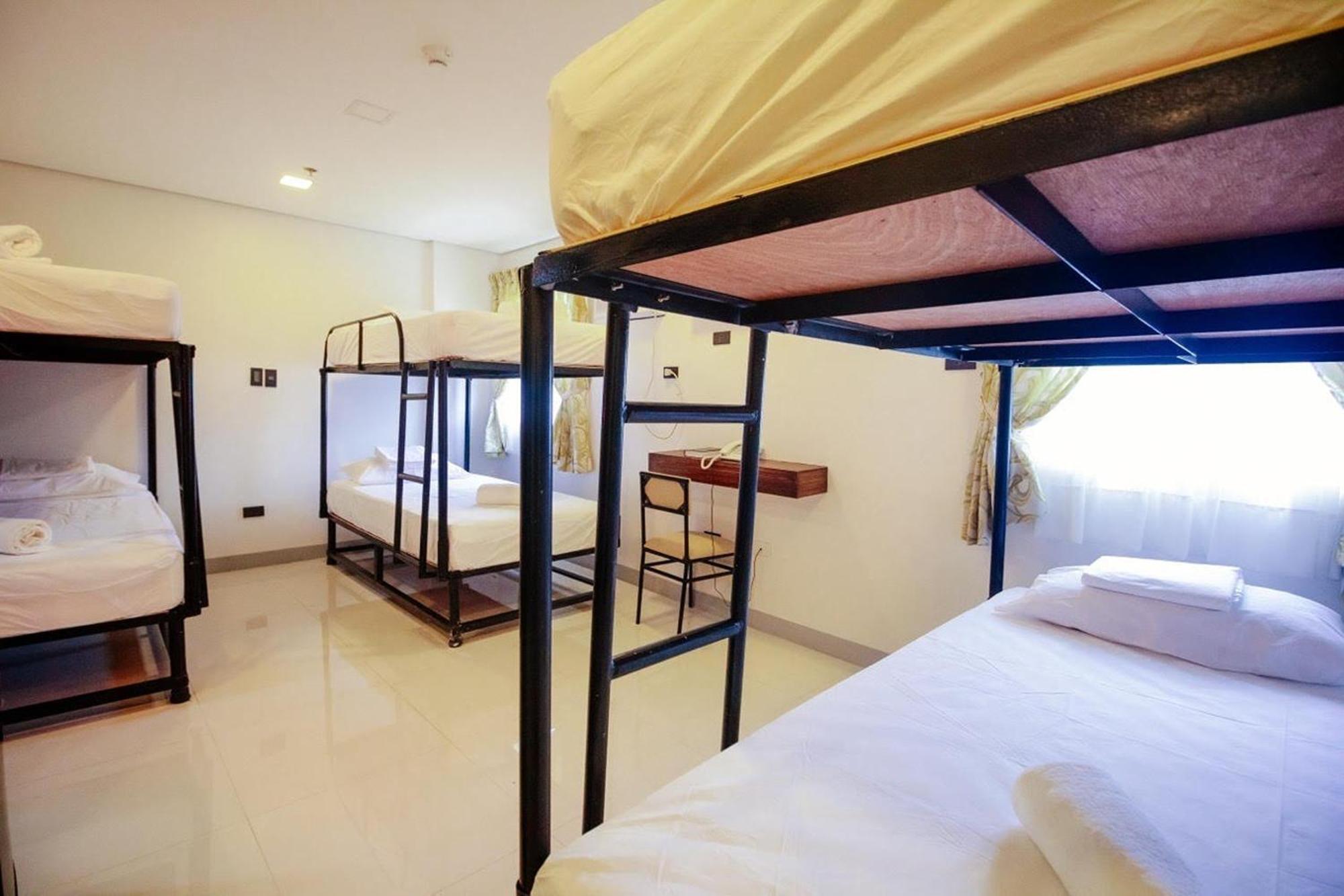 Belltower Csheli Suites Bantay - Vigan Luaran gambar