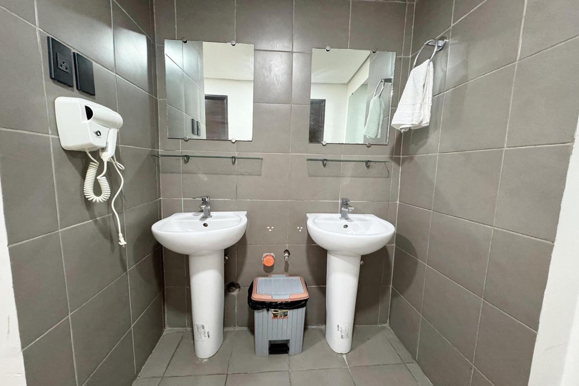Belltower Csheli Suites Bantay - Vigan Luaran gambar