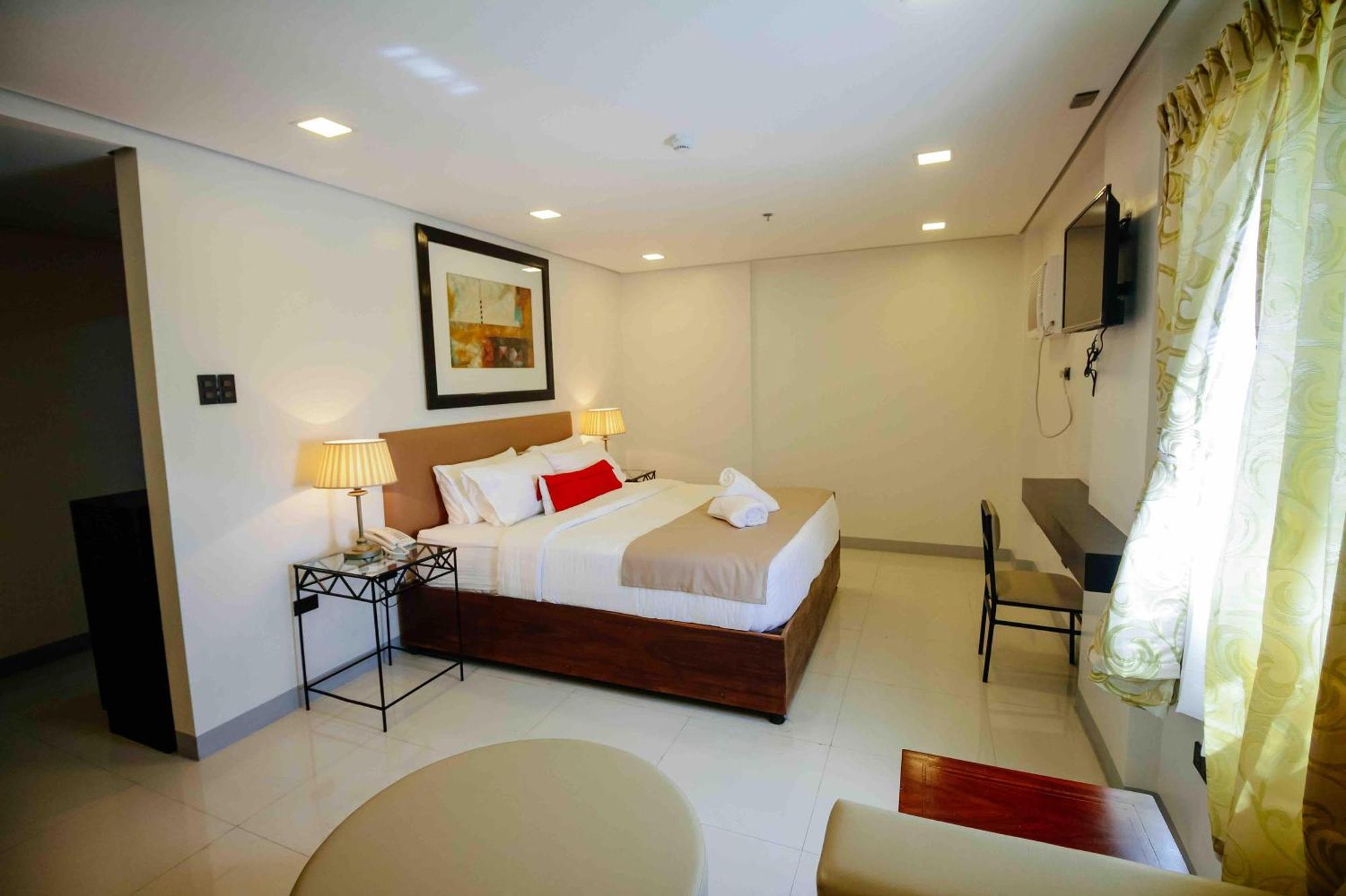 Belltower Csheli Suites Bantay - Vigan Luaran gambar